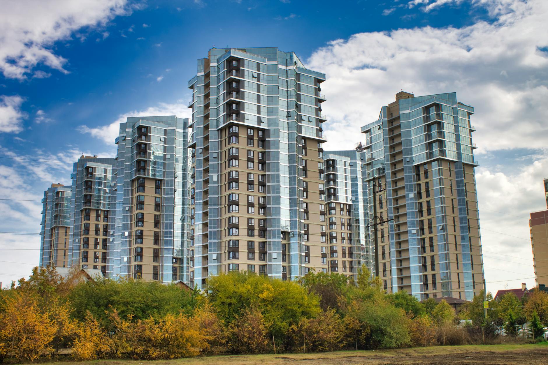 A modern high-rise residential new build in Bratislava